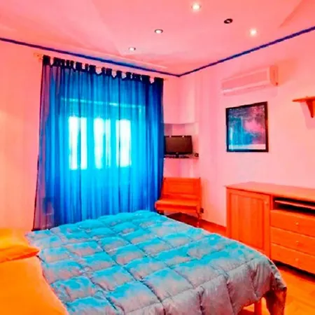 Apartamento Julias Domus, T Apartment, Metro C *